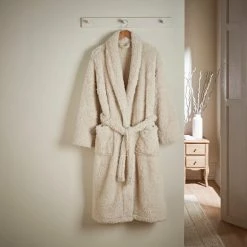 Brand new ✨ Teddy Bear Teddy Bear So Soft Bath Robe 🛒