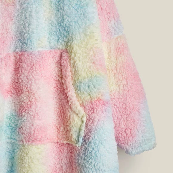 Wholesale 🎁 Teddy Bear Printed Rainbow Fleece Oversized Blanket Hoodie 😍 6 Wholesale 🎁 Teddy Bear Printed Rainbow Fleece Oversized Blanket Hoodie 😍 - Image 4